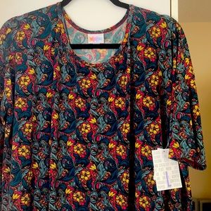 LuLaRoe L Irma